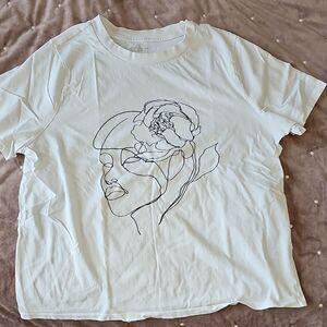 White Graphic T-Shirt with Floral Line Art, Size M